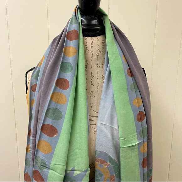 Vintage fringe large scarf/coverup wrap - Picture 3 of 5